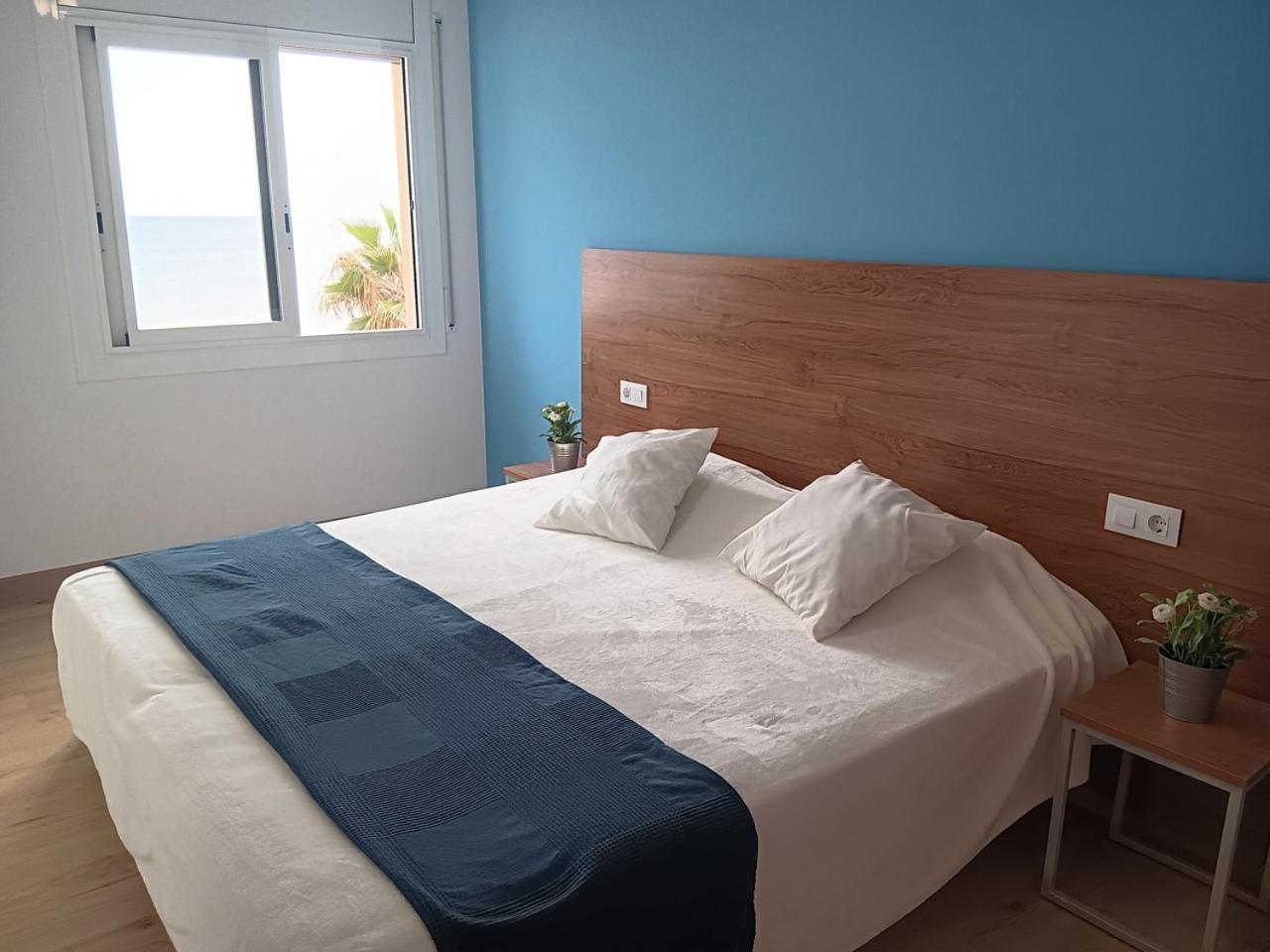 Apartamentos Bon Repos Santa Susanna Zewnętrze zdjęcie