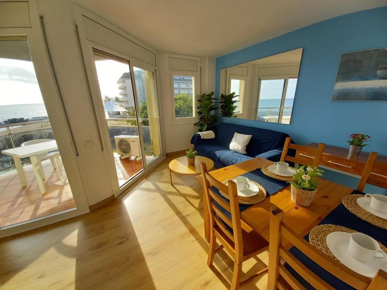 Apartamentos Bon Repos Santa Susanna Zewnętrze zdjęcie