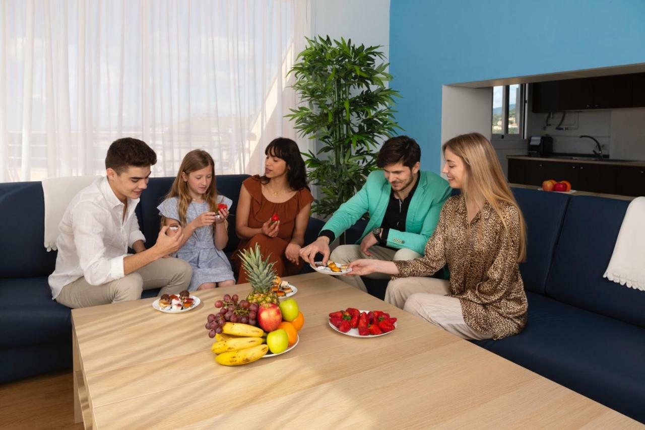 Apartamentos Bon Repos Santa Susanna Zewnętrze zdjęcie