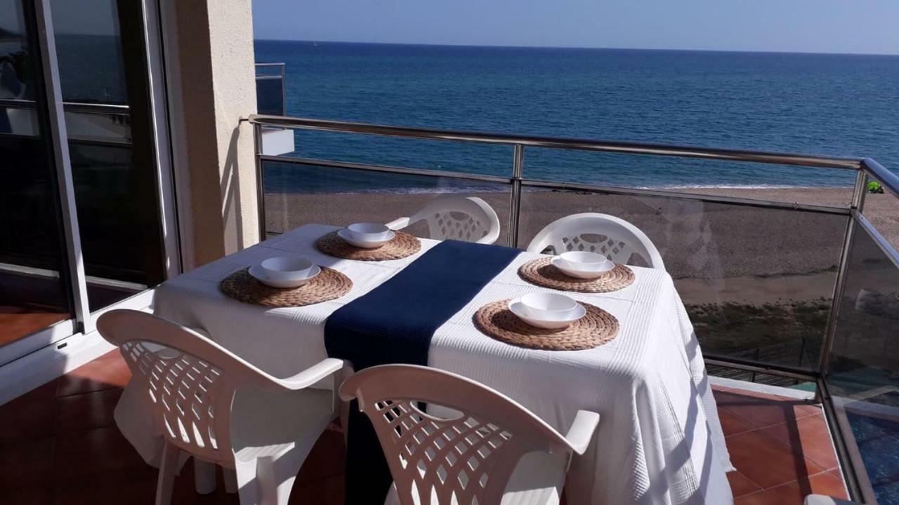 Apartamentos Bon Repos Santa Susanna Zewnętrze zdjęcie