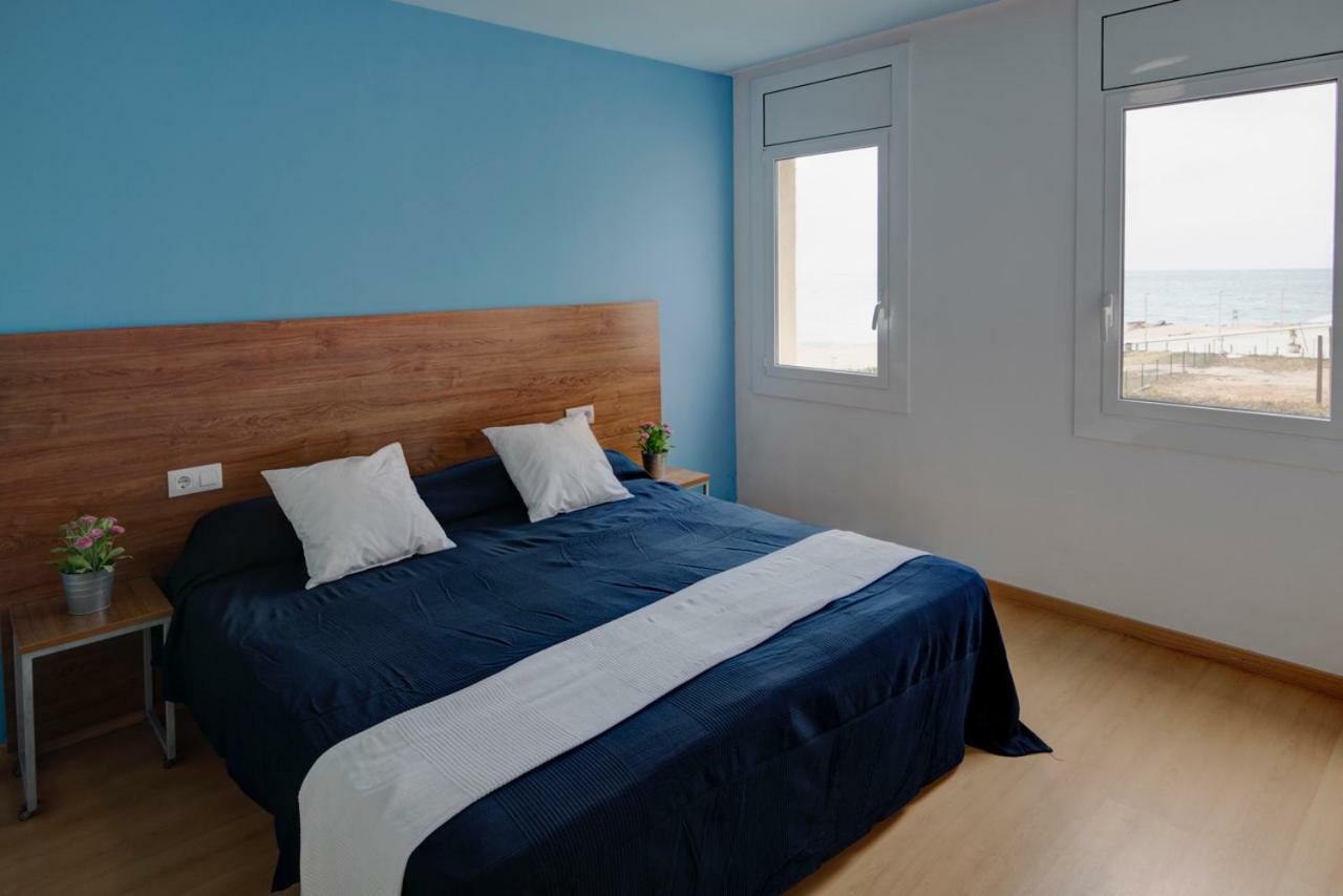 Apartamentos Bon Repos Santa Susanna Zewnętrze zdjęcie